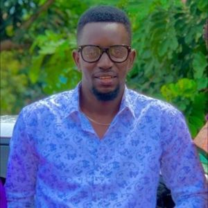 Meet your Posher, Andrew murana